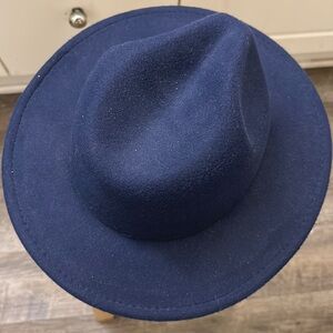 Fedora 2 Blue Hat NWT